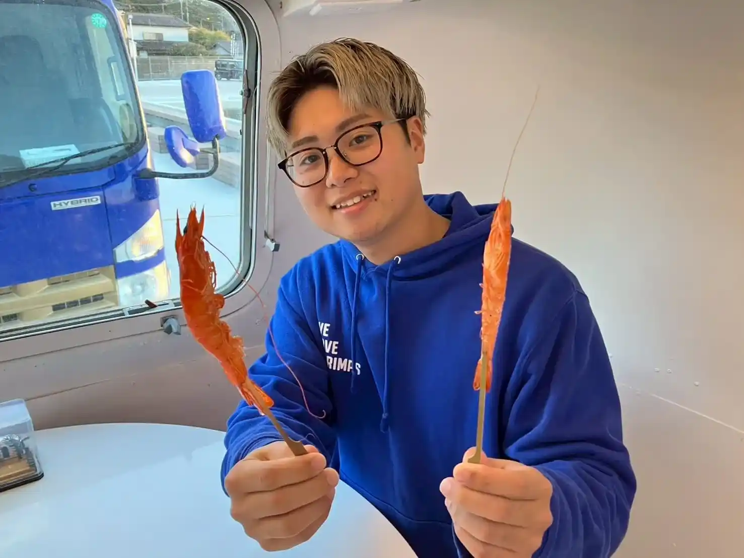 美味しそうな焼いたエビのアップ画像